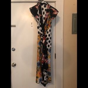 Stunning ZARA dress Size M! NEW WITH TAGS!